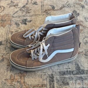 Vans High-Top Sneakers Tan & White
